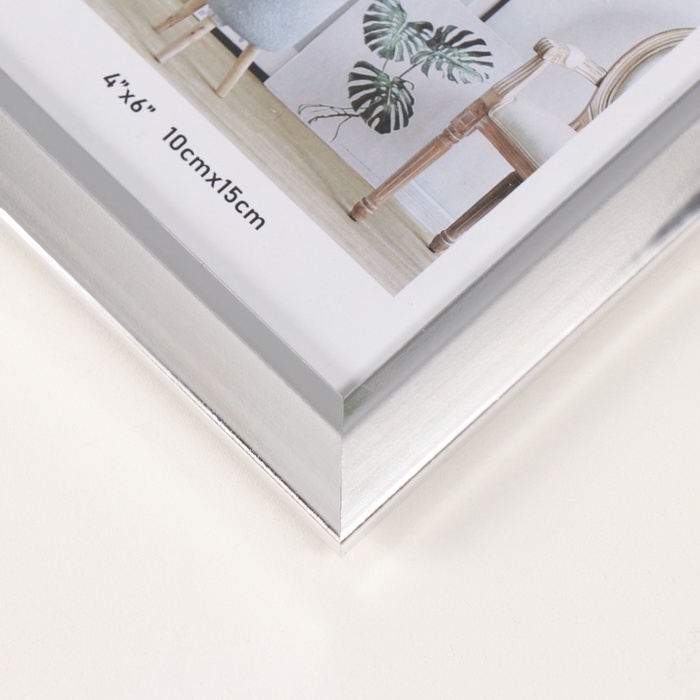 Фоторамка пластик 10х15 см Фоторамка пластик 10х15 см "Серебристая" 1х12,4х17,2 см