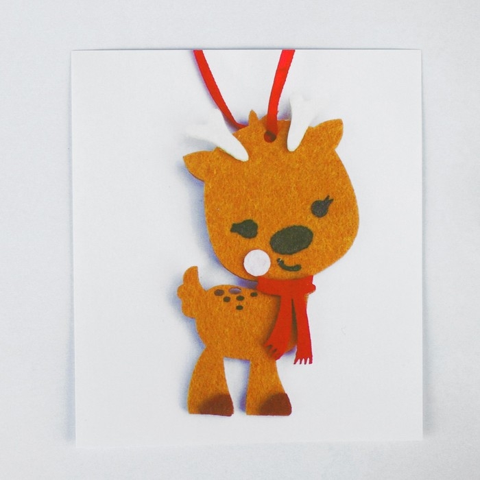 Набор для творчества - создай ёлочное украшение из фетра «Оленёнок в шарфике» Набор для творчества - создай ёлочное украшение из фетра «Оленёнок в шарфике»