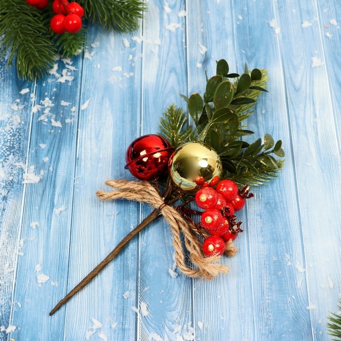 Декор Декор "Зимние грезы" ягоды шары листочки, 23 см