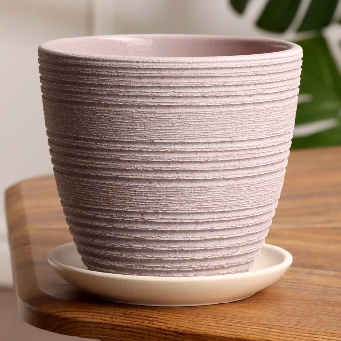 Горшок цветочный Халва сиреневый крокус №2, 1,4 л, d - 14,9 см Горшок цветочный Халва сиреневый крокус №2, 1,4 л, d - 14,9 см