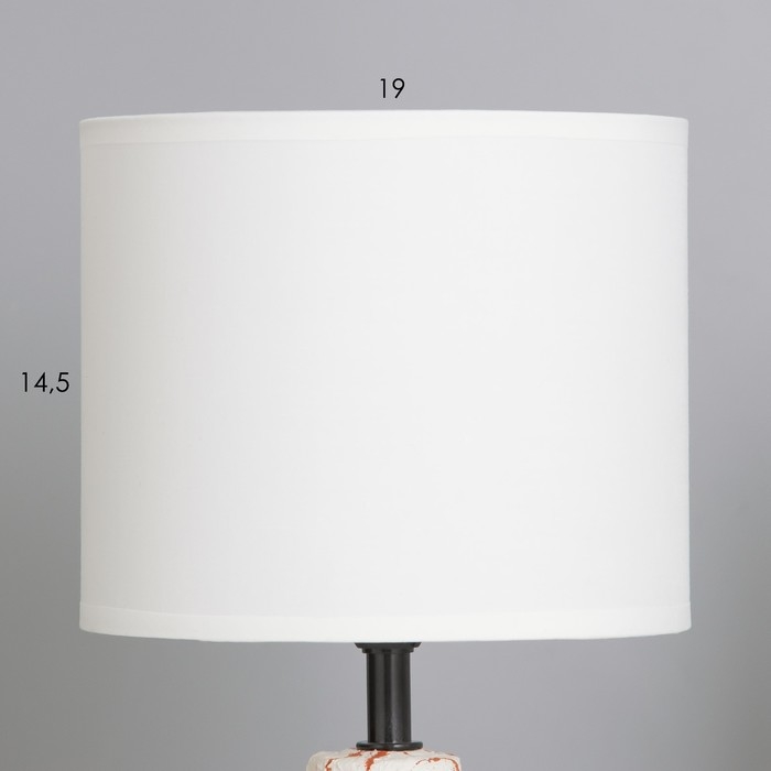 Лампа настольная Лампа настольная "Мэй" 1х40Вт Е14 белый 18х18х34см