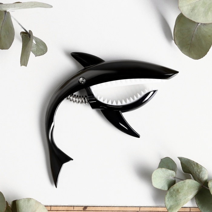 Каподастр для гитары Music Life Акула Каподастр для гитары Music Life Акула