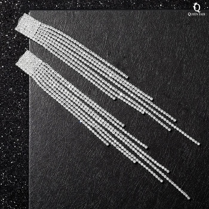 Серьги висячие со стразами «Водопад» ступенчатые, цвет белый в серебре, 17 см Серьги висячие со стразами «Водопад» ступенчатые, цвет белый в серебре, 17 см