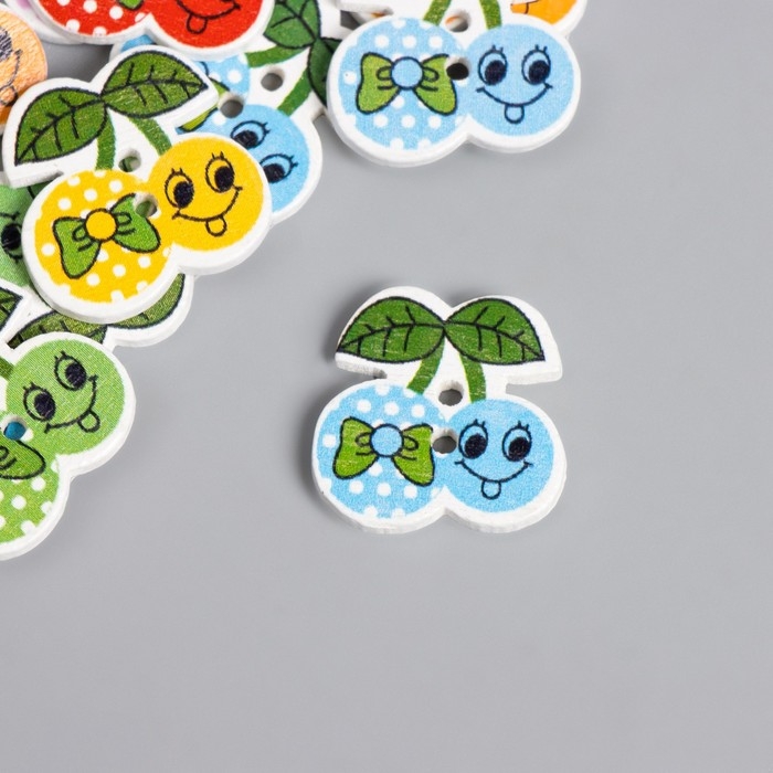 Пуговицы дерево для творчества 2 прокола Пуговицы дерево для творчества 2 прокола "Вишенки с бантиком" набор 20шт 1,9х1,9х0,2 см МИКС