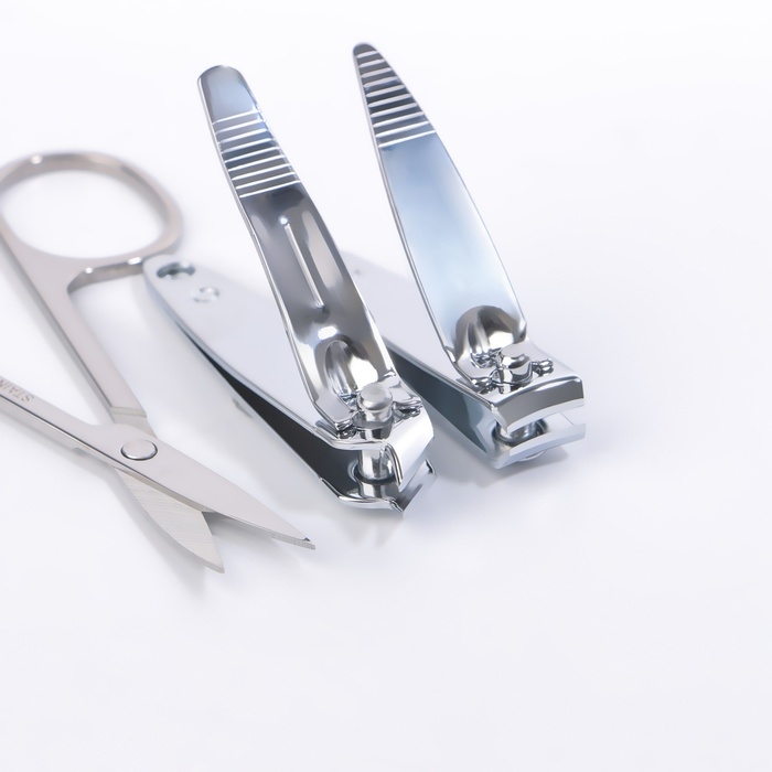 Набор маникюрный «Metallic», 6 предметов, в футляре, цвет МИКС Набор маникюрный «Metallic», 6 предметов, в футляре, цвет МИКС