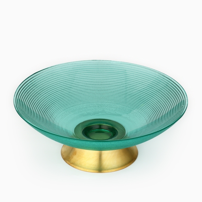 Блюдо сервировочное «Фьюжн» на металлической ножке, 24,5 х 24,5 х 9 см Блюдо сервировочное «Фьюжн» на металлической ножке, 24,5 х 24,5 х 9 см