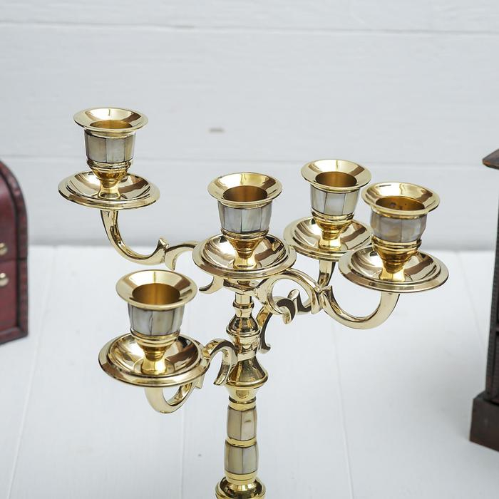 Подсвечник латунь на 5 свечей Подсвечник латунь на 5 свечей "Клим" с перламутром 22,5х22,5х23 см