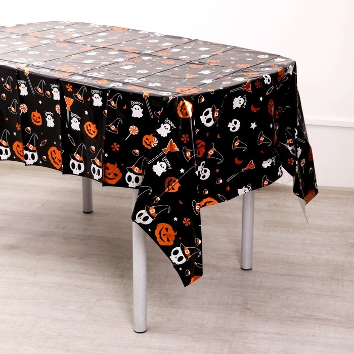 Скатерть &laquo;Хэллоуин&raquo;, 137 &times; 183 см