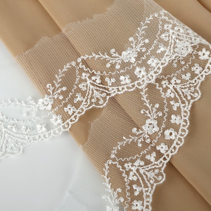 Кружево на сетке, 50 мм × 11 ± 1 м, цвет айвори Кружево на сетке, 50 мм × 11 ± 1 м, цвет айвори