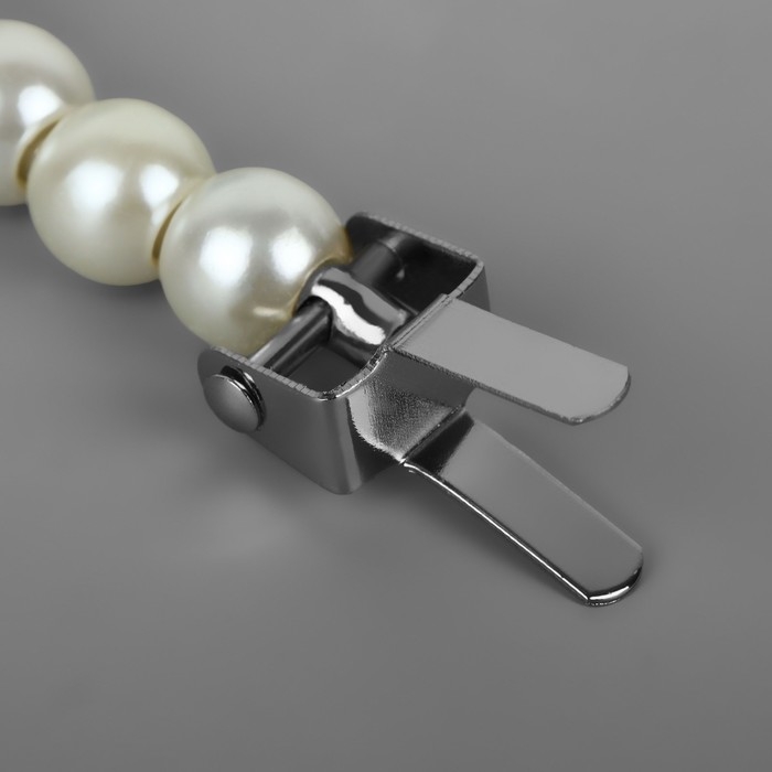 Ручка для сумки, металлическая, жемчужные бусы, на прокол, 12,5 × 9 × 1,2 см, цвет белый/серебряный Ручка для сумки, металлическая, жемчужные бусы, на прокол, 12,5 × 9 × 1,2 см, цвет белый/серебряный