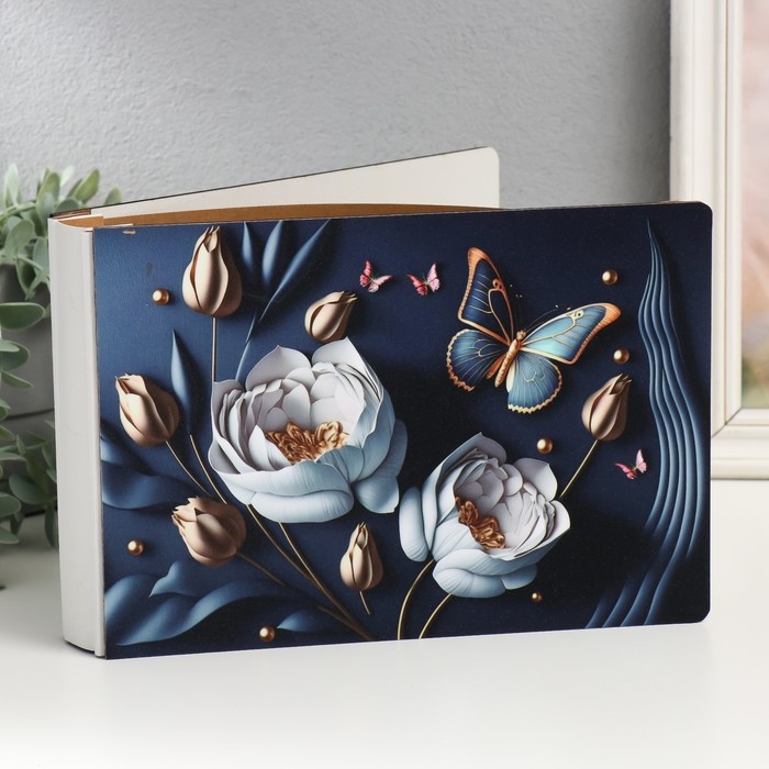 Фотоальбом на 52 фото 15х20 см Фотоальбом на 52 фото 15х20 см "Белые цветы и бабочка" дерево, блеск 4х17,4х25 см