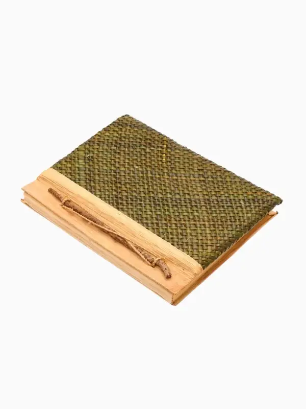 Записная книжка плетёная, 48 листов, 17&times;22&times;2 см, зелёная