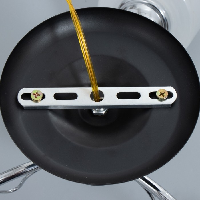 Люстра Люстра "Новелла" 5хЕ27 40т чёрно-хромовый 58х58х27 см BayerLux