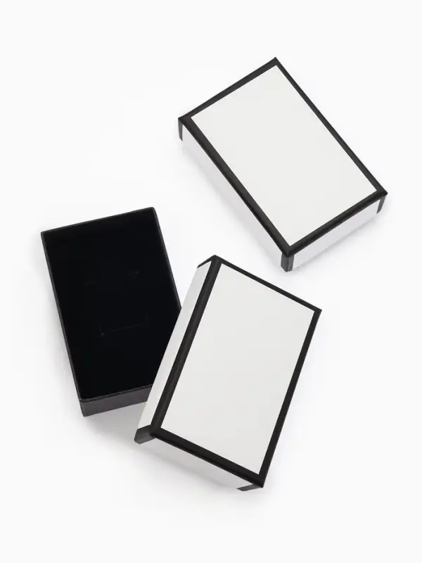 Коробочка подарочная под набор  Коробочка подарочная под набор "Стиль", 5*8 см, цвет чёрно-белый