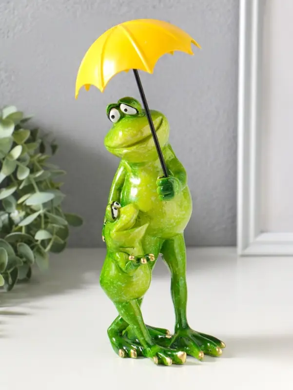 Фигурка полистоун лак &laquo;Лягуха с сыном под зонтом&raquo;, 22.5&times;9&times;11 см