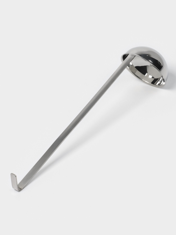 Половник цельнотянутый Hanna Knövell, 500 мл, d=12 см, h=40 см, толщина 3 мм, нержавеющая сталь Половник цельнотянутый Hanna Knövell, 500 мл, d=12 см, h=40 см, толщина 3 мм, нержавеющая сталь