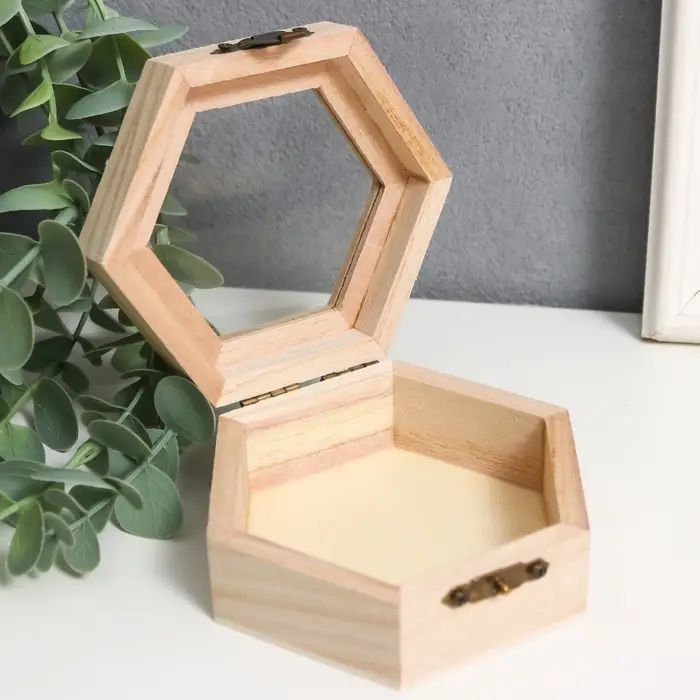 Шкатулка для росписи дерево &laquo;Многогранник со стеклянной вставкой&raquo;, для творчества, декора, 10&times;9&times;4.5 см