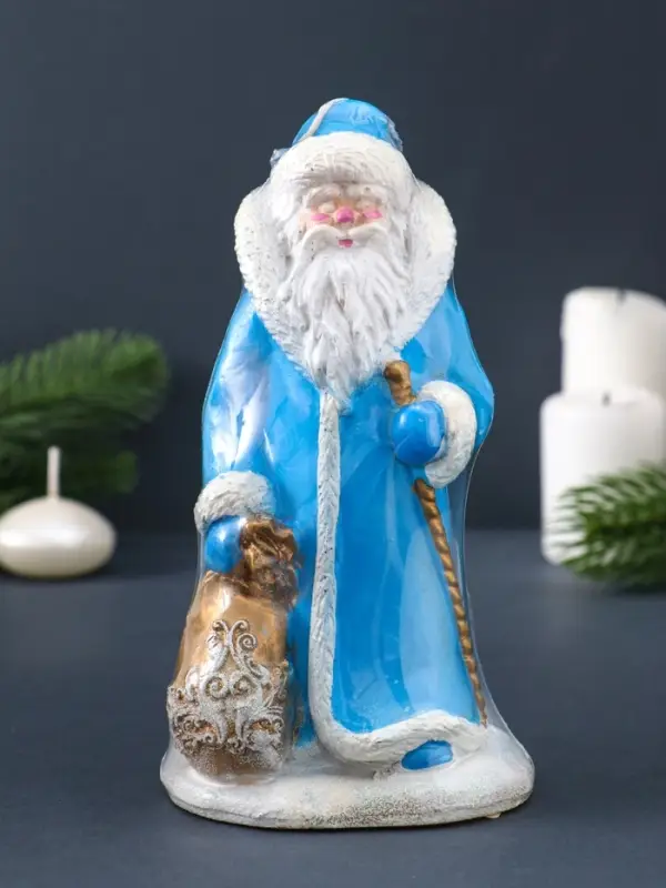 Свеча фигурная "Дед Мороз" 8,5х7х15,5 см, цв. голубой