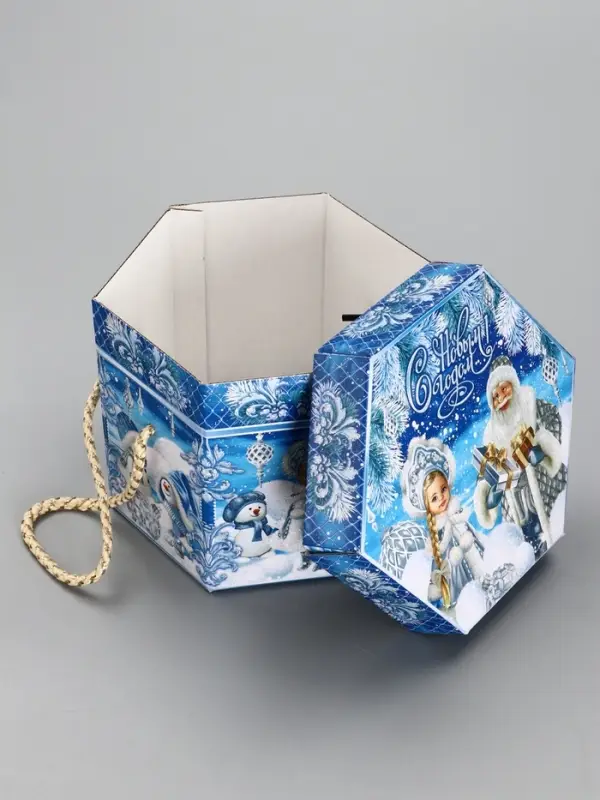Подарочная новогодняя коробка «Краски зимы», для сладких подарков, 18×18×14 см Подарочная новогодняя коробка «Краски зимы», для сладких подарков, 18×18×14 см