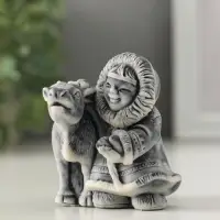 Сувенир "Девочка с оленёнком" 6,4 см Сувенир "Девочка с оленёнком" 6,4 см