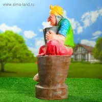 Садовая фигура из полистоуна &laquo;Баба-яга с гармонью&raquo;, 80&times;35&times;55 см