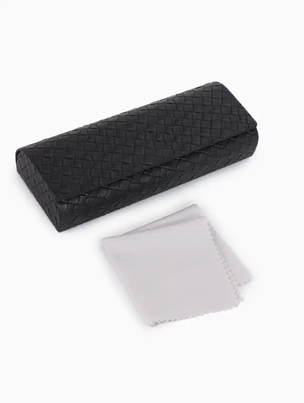 Футляр для очков Июнь2502 15,5*6*3 см, магнит, черный Футляр для очков Июнь2502 15,5*6*3 см, магнит, черный