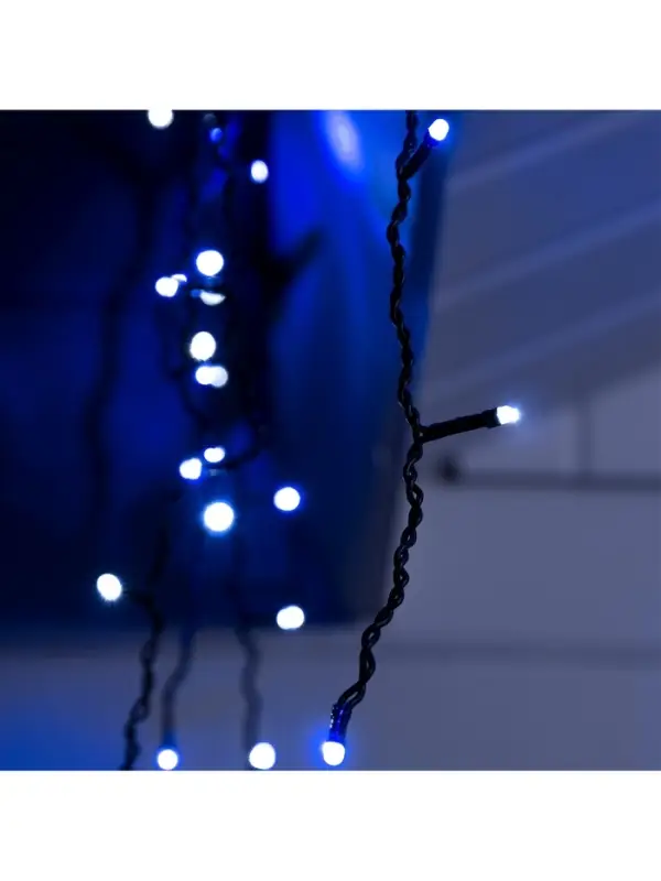 Гирлянда &laquo;Бахрома&raquo; 3&times;0.6 м, IP44, УМС, тёмная нить, 160 LED, свечение бело-синее, мигание, 220 В