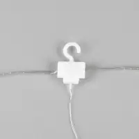 Гирлянда &laquo;Занавес&raquo; 2.8&times;3 м, роса на крючках, с пультом, IP20, серебристая нить, 300 LED, свечение аквамарин, 8 режимов, USB