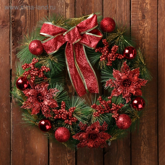 Венок новогодний d-36 см  Венок новогодний d-36 см "Бантик" красные ягодки и цветы