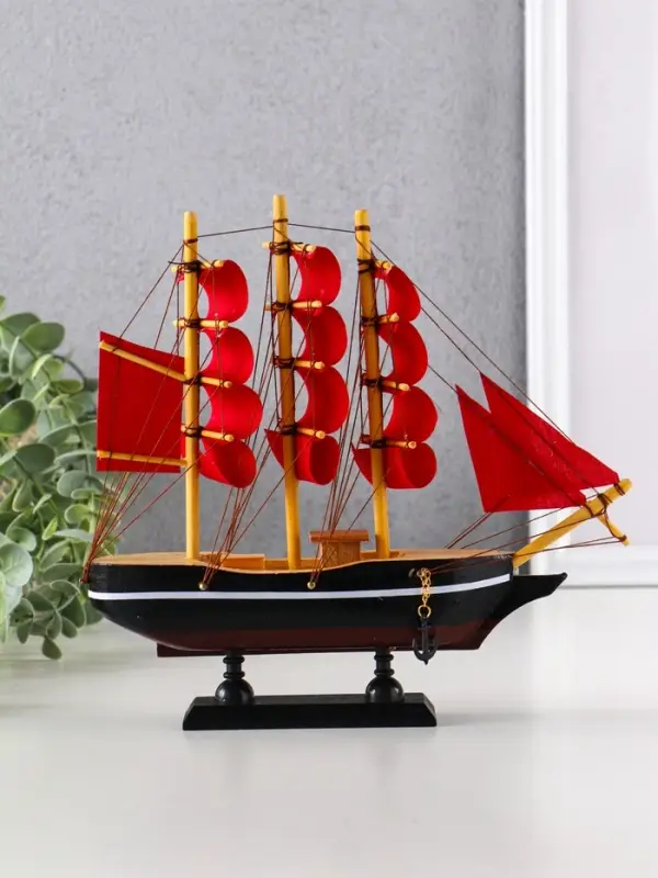 Сувенирная модель корабля &laquo;Восток&raquo;, борта чёрные с белой полосой, паруса алые, 22&times;5&times;21 см, МИКС