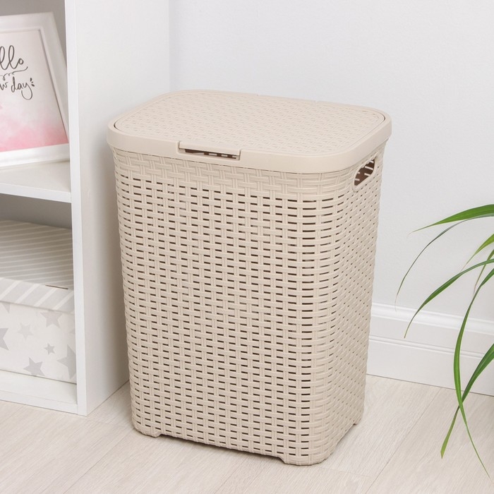Корзина бельевая с крышкой «Ротанг», 40 л, 37×29,5×48 см, цвет латте Корзина бельевая с крышкой «Ротанг», 40 л, 37×29,5×48 см, цвет латте