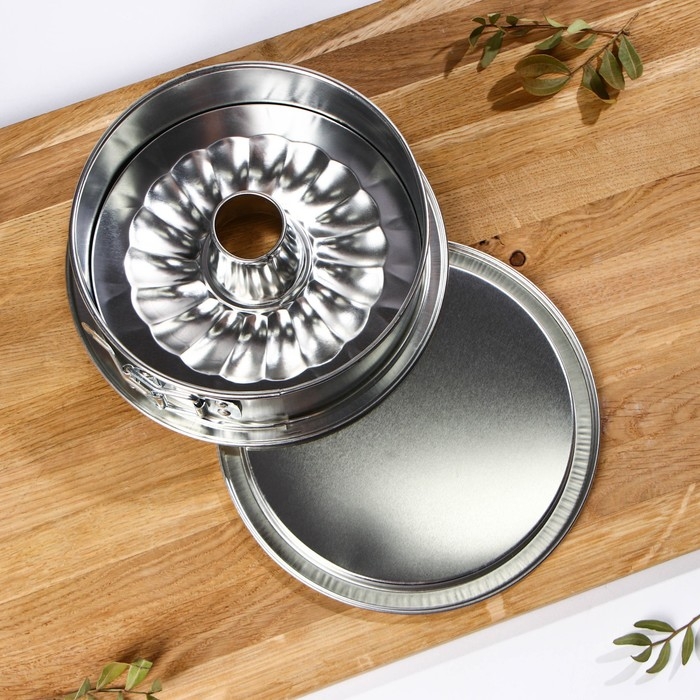 Форма для выпечки разъёмная «Фабиан», 17,5×5 см Форма для выпечки разъёмная «Фабиан», 17,5×5 см