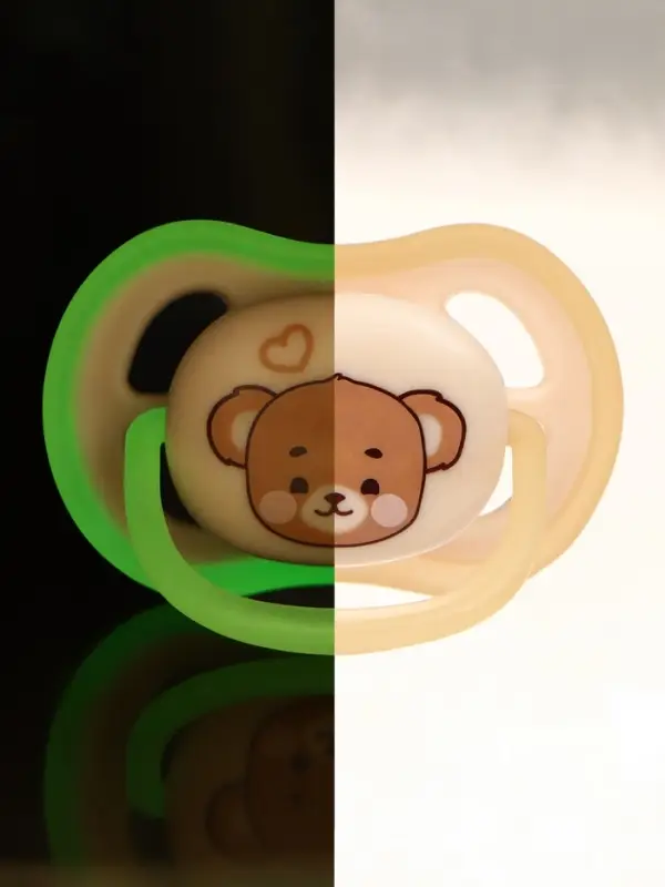 Соска-пустышка светящиеся, набор из 2 шт., силикон, +6 мес., в контейнере «Dream» Соска-пустышка светящиеся, набор из 2 шт., силикон, +6 мес., в контейнере «Dream»