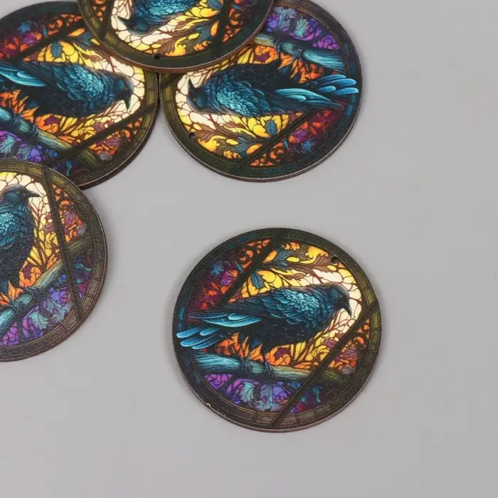 Декор для творчества дерево Декор для творчества дерево "Ворон. Витраж" 4,6х4,6х0,3 см