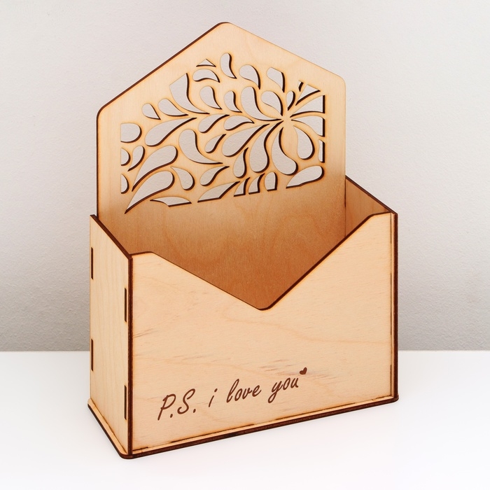 Кашпо деревянное   Кашпо деревянное  "  I love you " 18 х 24 х 7 см