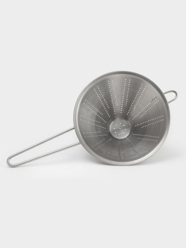 Дуршлаг конический d=18 см Дуршлаг конический d=18 см