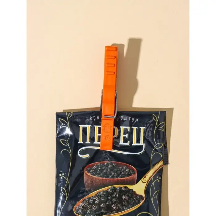 Прищепки бельевые «Кубаночка», 8 см, 12 шт, цвет МИКС Прищепки бельевые «Кубаночка», 8 см, 12 шт, цвет МИКС