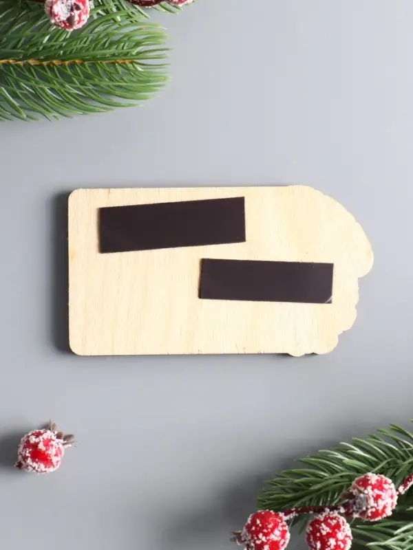 Магнит новогодний с календарём 2026 «Счастье в дом», размер магнита 6×11 см