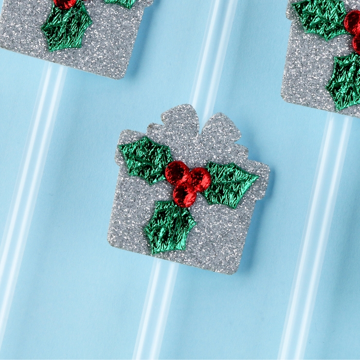 Новый год! Трубочка-подарок «Ягодка», серебро, набор 6 шт. Новый год! Трубочка-подарок «Ягодка», серебро, набор 6 шт.