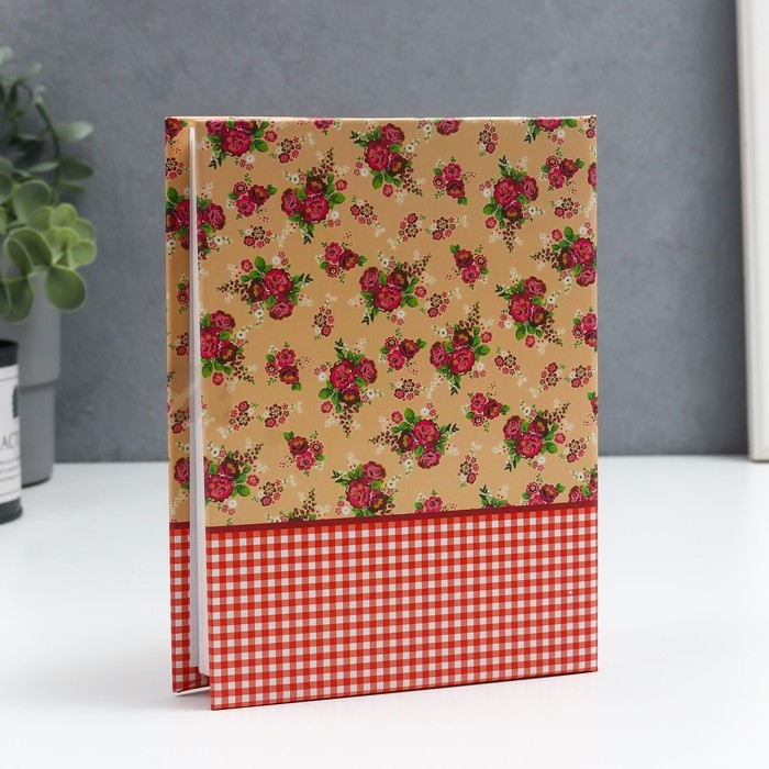 Фотоальбом на 100 фото 10х15 см Фотоальбом на 100 фото 10х15 см "Полотно с цветами" МИКС 16,5х12,5х5,5 см