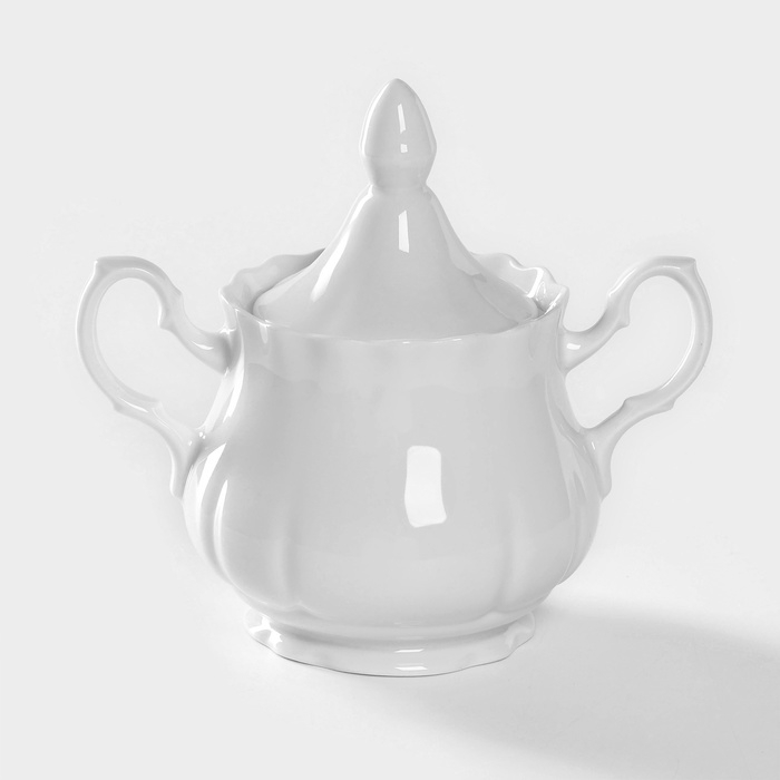 Сахарница фарфоровая «Романс», 550 мл, с крышкой, цвет белый Сахарница фарфоровая «Романс», 550 мл, с крышкой, цвет белый