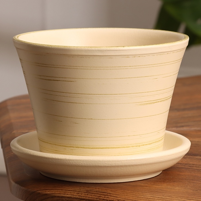 Горшок цветочный Горшок цветочный "Сиена" бежевый-золото 0,8 л