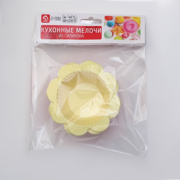 Набор форм для выпечки Доляна «Риб. Ромашка», силикон, 9×3 см, 12 шт, цвет МИКС Набор форм для выпечки Доляна «Риб. Ромашка», силикон, 9×3 см, 12 шт, цвет МИКС