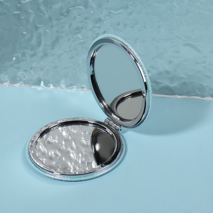 Зеркало складное «Крокодил», d = 7,5 см, цвет голубой/зелёный Зеркало складное «Крокодил», d = 7,5 см, цвет голубой/зелёный