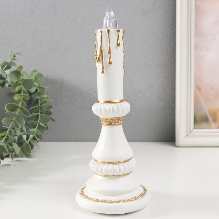 Сувенир полистоун свет  Сувенир полистоун свет "Свеча" 2хLR44 белый с золотом 10х10х24,5 см