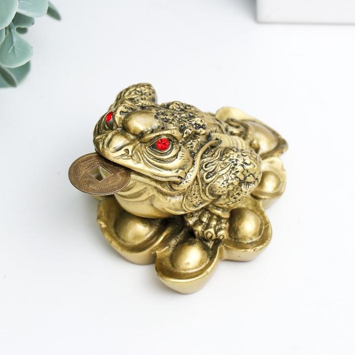 Нэцке полистоун под бронзу Нэцке полистоун под бронзу "Денежная жаба на слитках золота" 4,7х6,5х6,3 см