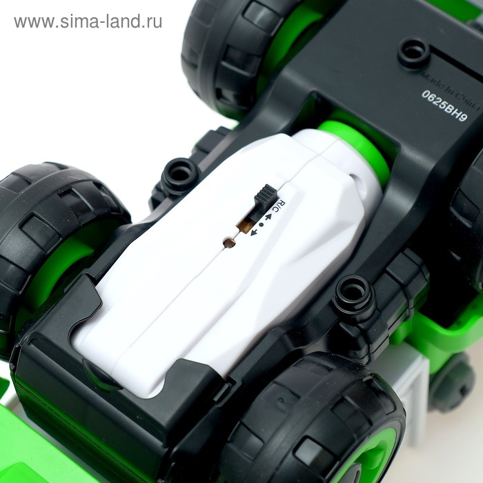 Конструктор винтовой «Мусоровоз», с электр. шуруповертом, р/у, 27 деталей Конструктор винтовой «Мусоровоз», с электр. шуруповертом, р/у, 27 деталей