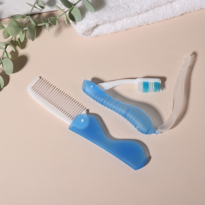 Набор дорожный, 2 предмета: расчёска, щётка, цвет белый/голубой Набор дорожный, 2 предмета: расчёска, щётка, цвет белый/голубой