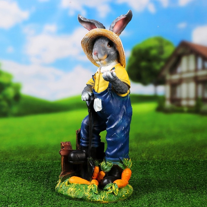 Садовая фигура  Садовая фигура "Зайчик дачник с бабочкой" 49х22х18см