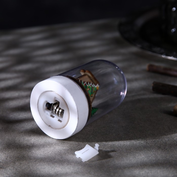 Светодиодная фигура под куполом «Дом и ёлка» 6× 9.5 × 6 см, дерево, батарейки LR1130х3 ( в комплекте), свечение тёплое белое Светодиодная фигура под куполом «Дом и ёлка» 6× 9.5 × 6 см, дерево, батарейки LR1130х3 ( в комплекте), свечение тёплое белое